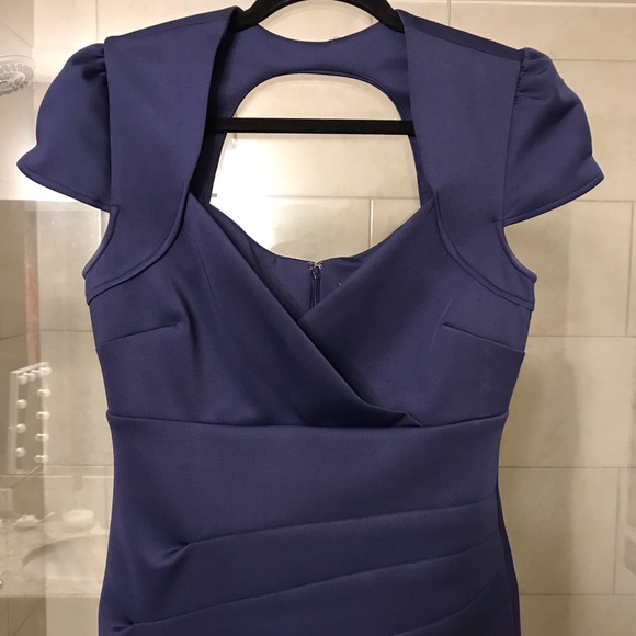 Guess Navy Dress Silky-Shiny Fabric Cap Sleeve Size 10. Like New only worn once - Picture 7 of 10